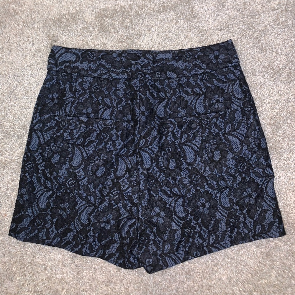 Express Dark Blue & Black floral high waist shorts size 0 - Picture 7 of 8